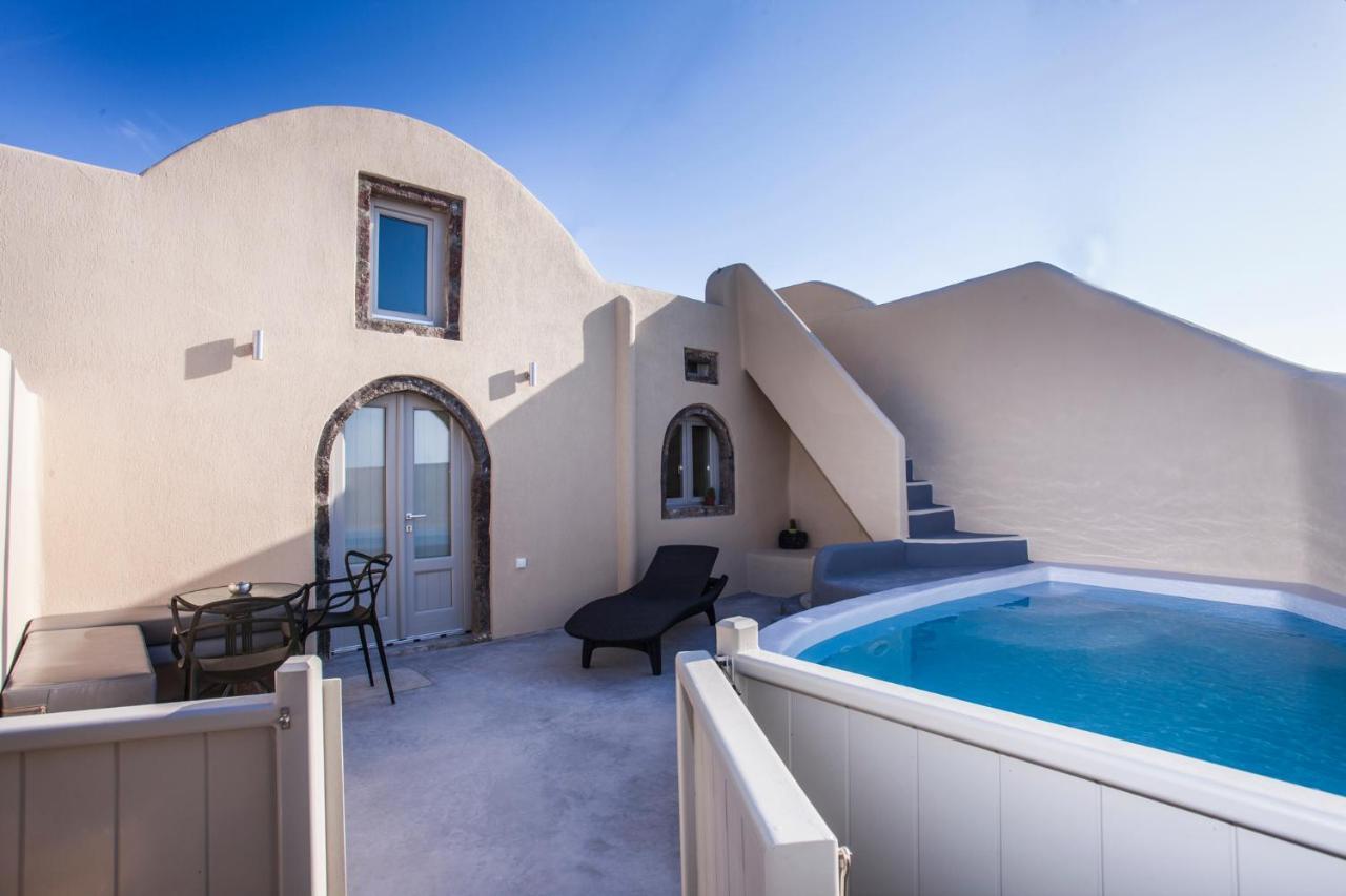 Cupola Suites เอีย ภายนอก รูปภาพ