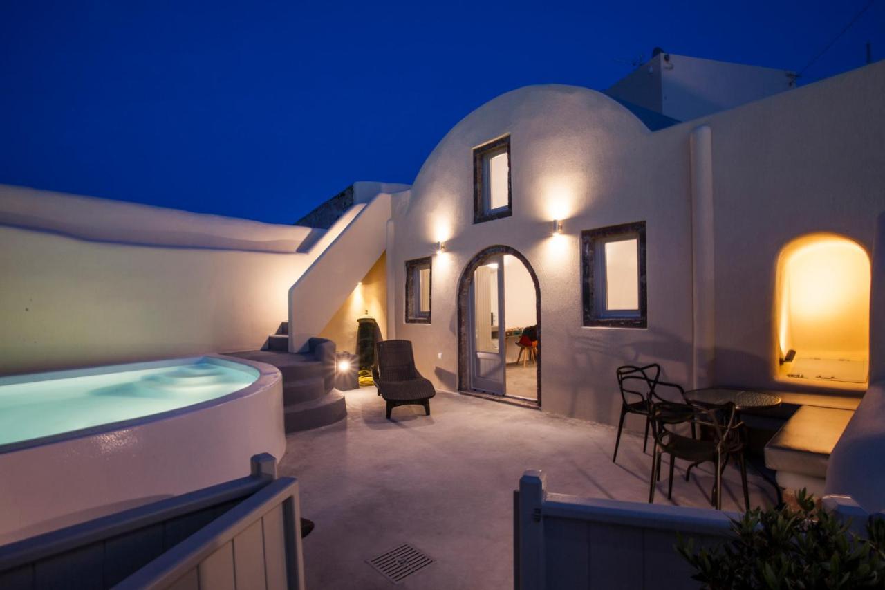 Cupola Suites เอีย ภายนอก รูปภาพ